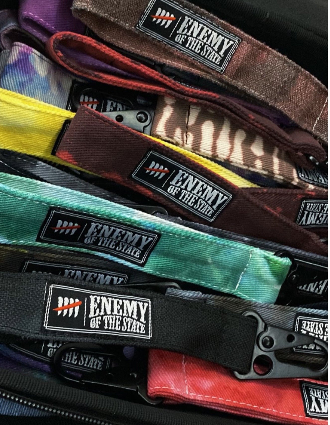 Randomized Pod Pack Dangle / Keychain